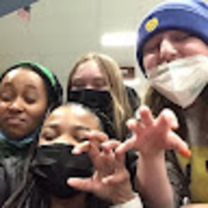 Meet your Posher, Talea